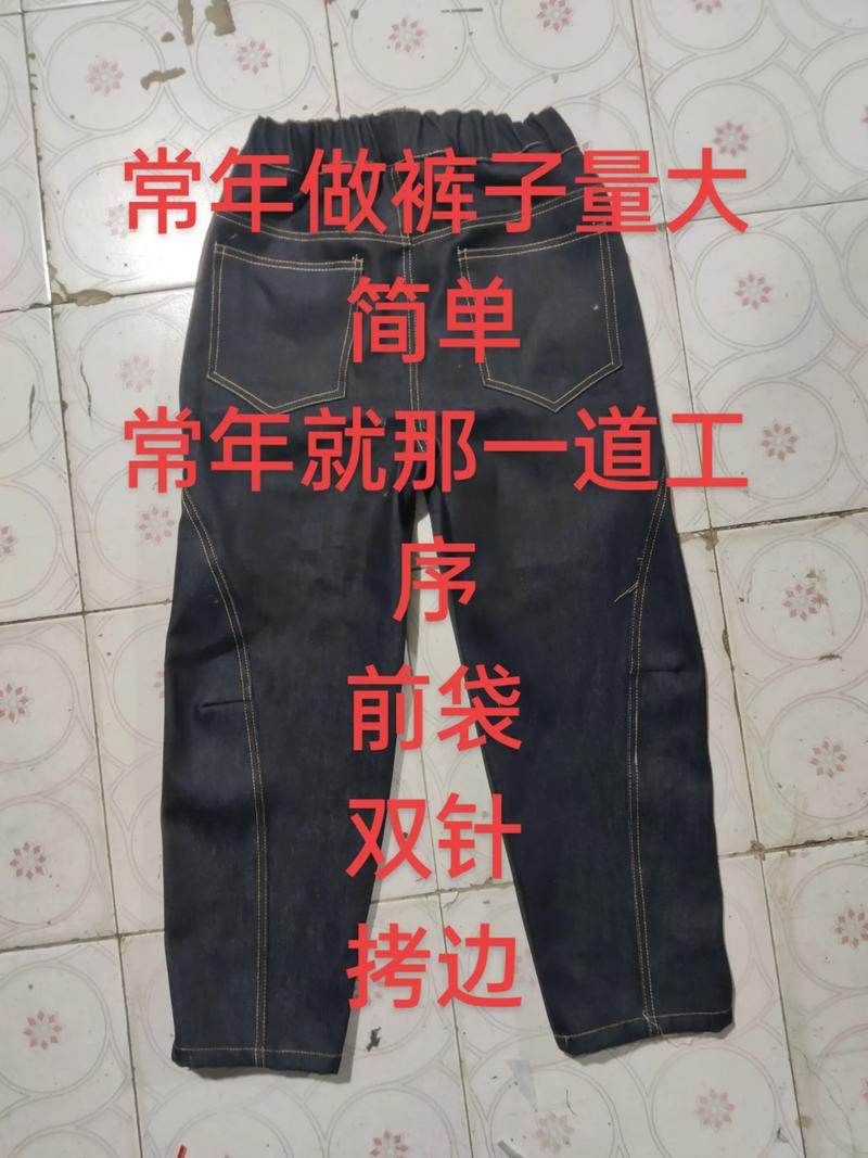 灵璧县服饰店里的色彩故事